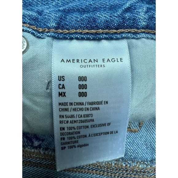 American Eagle 90s Boyfriend Short Embroidered Denim Shorts Size 000 - Picture 5 of 7